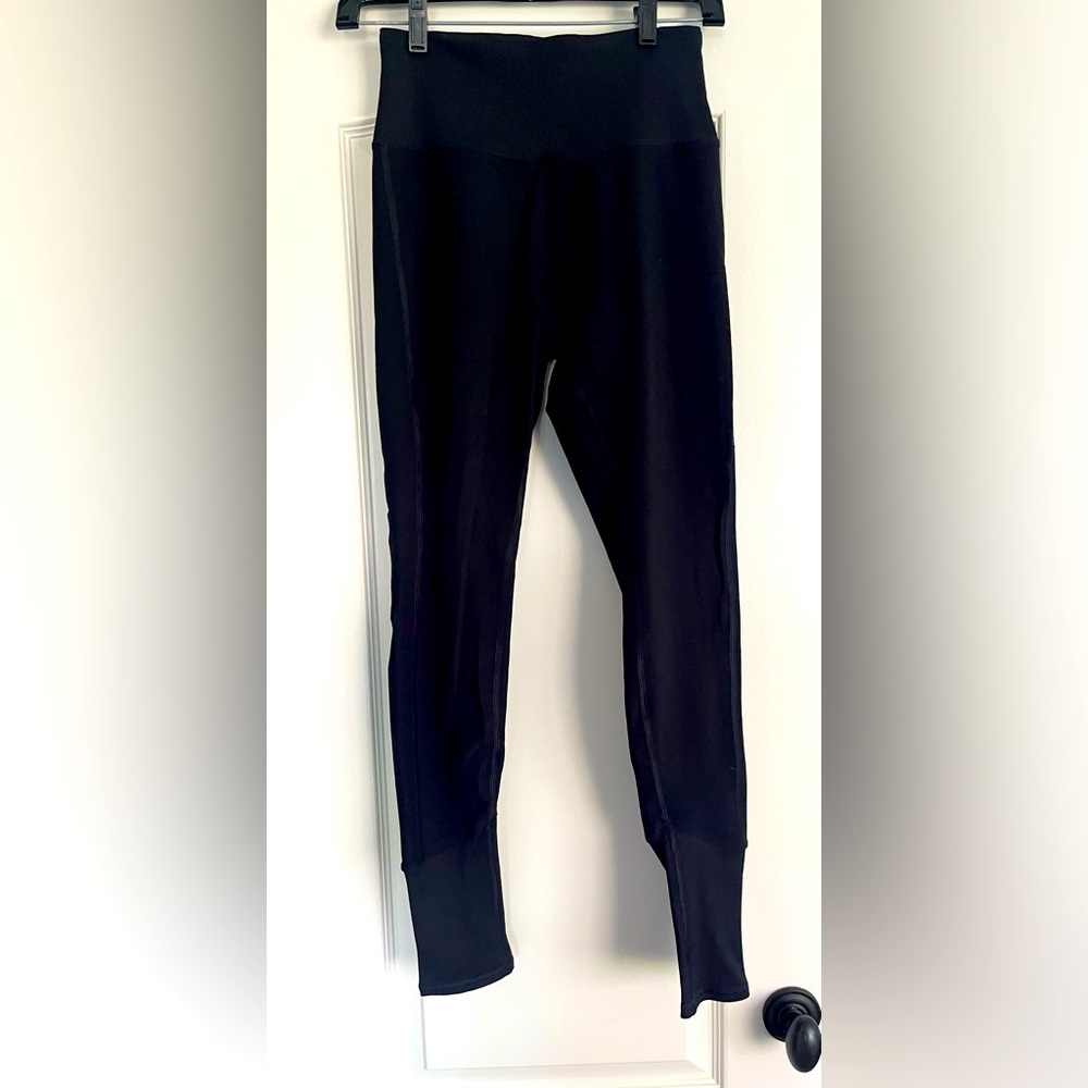 ALO Black Leggings Medium